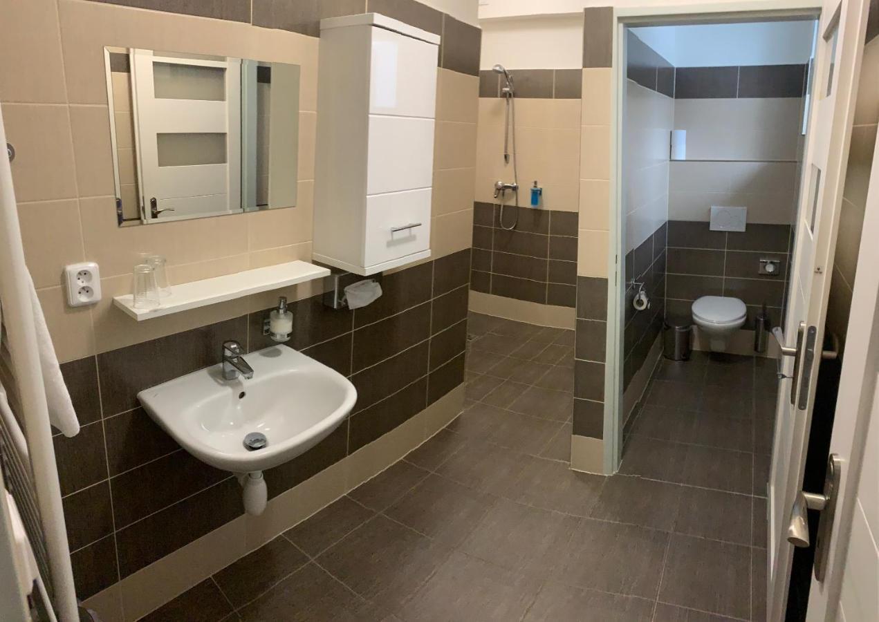 Golf Certovo Bremeno Hotell Jistebnice Eksteriør bilde